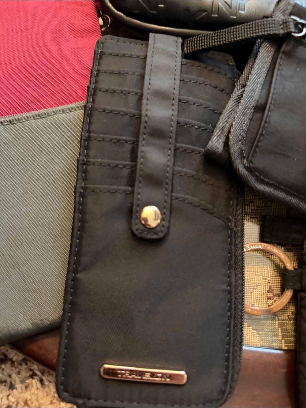 Travel Bag Lot - Picture 4 of 6